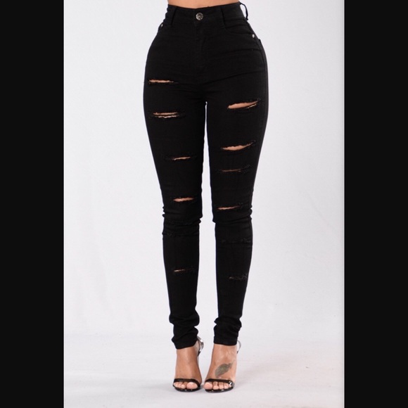 Fashion Nova new hug so tight Black jeans👖 - Picture 1 of 4